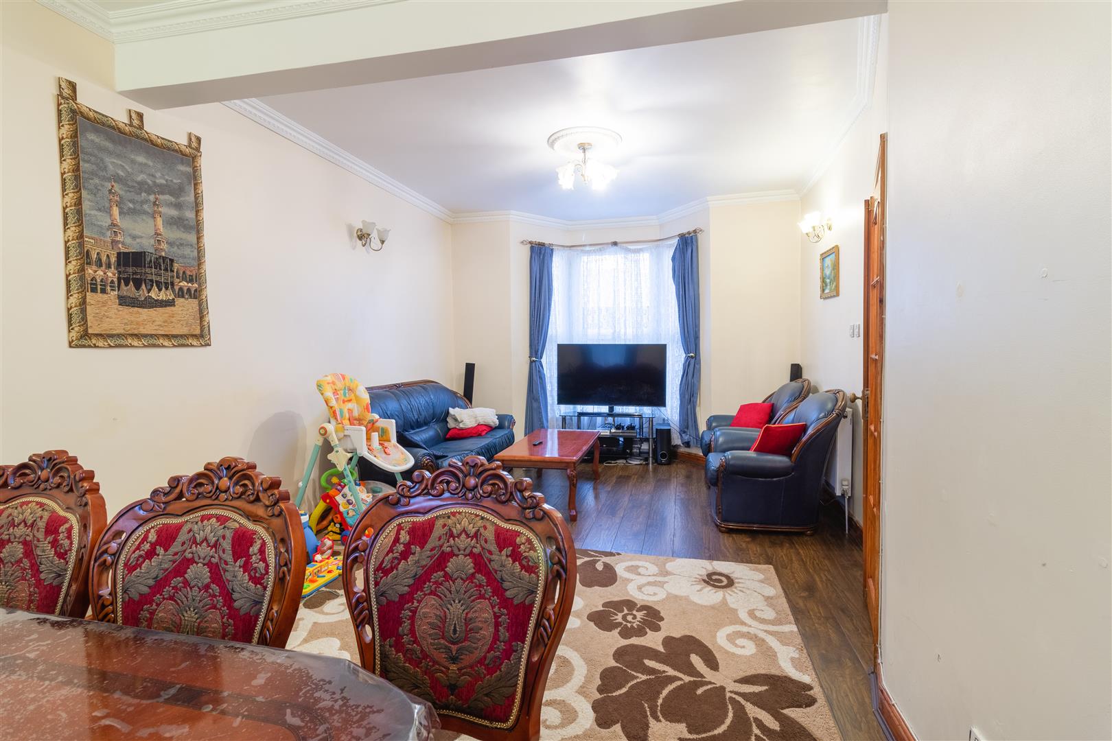 Clifden Road, London Prestige & Village